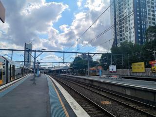 Burwood 2Br Apt Near Chiantown Shopping Center - Sydney - 6