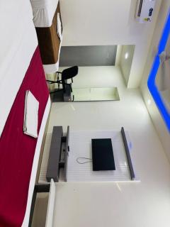 Hotel Millennium Rooms - Vadodara - 9