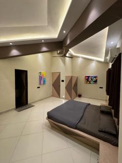 Sun and shine with Jacuzzi by VG - Lonavala - 6