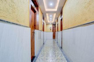 Collection O Mall Road Gwalior - 5