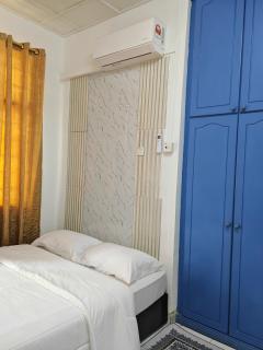 DnRoses Inn - Kota Bharu - 9