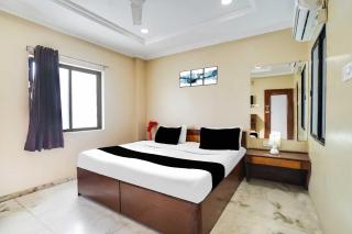 Collection O Pithampur - Indore - 9