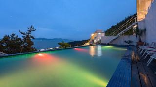 Yeosu Clermonde Pool Villa N Jacuzzi - 1