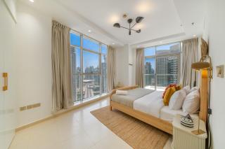 Cityscape & Coastal Charm Elegant 2br Seaside - 3