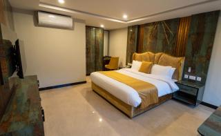 Legend Hotel Kachura - 1