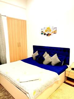 Skyview heaven - Noida - 6