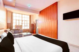 Collection O DTU Main Gate Delhi - 4