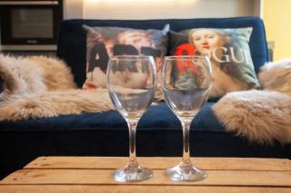 Higgihaus St Marys Apts Back loft - Cardiff - 1