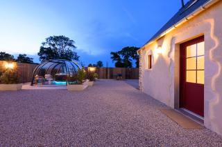 Gîte dans le Cotentin avec jacuzzi professionnel sous un dôme vitré - 4