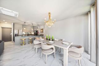 3BR with Jacuzzi & View by Bocobay - 5