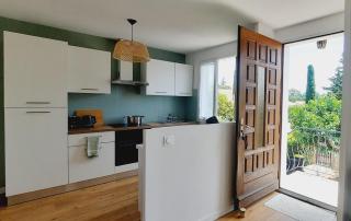 Le Balcon de Cournon, piscine, jardin, clim à 15 min de plages - 1