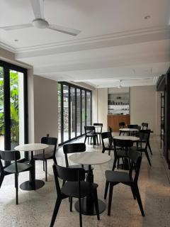 Wellesley Hotel - Pune - 7
