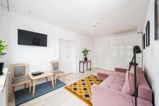 Chocimska Urban Peace Apartment by BookingHost - Warschau - 2