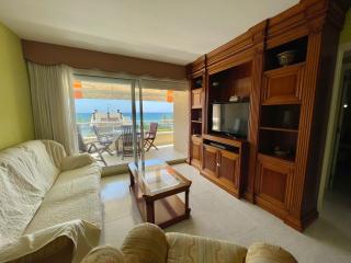 Penthouse w/ sea view, pool & beach - Calafell - 9