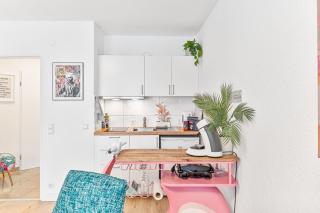 Goldstadt Pop-Art Apartment - 8