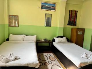 Metro Eco Hotel - 6