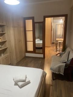 GoldenEva Retreat 2 - 5