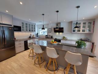 Spacious home in idyllic neighbourhood, 15min to City - Sollentuna - 9