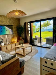 Otemanu Lagoon Apartment with Lagoon View - 9