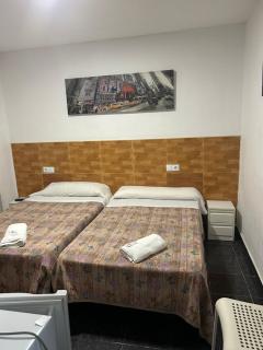 Pensión La Ferroviaria Habitaciones Con Baño Privado - Recepción 1ª Planta Sin Ascensor - Saragozza - 7
