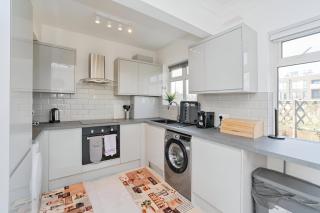 EEJs Stylish 3 Bedroom House - Greenwich - London - 8
