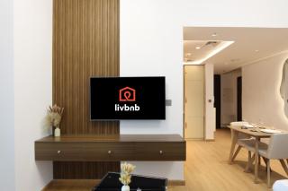 Stylish Studio with Spacious Balcony Walk to JBR Beach - 6