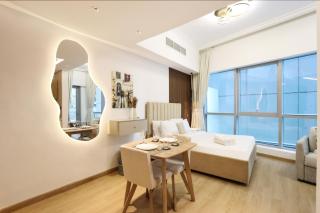 Stylish Studio with Spacious Balcony Walk to JBR Beach - 1