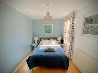 Corner View - Broadstairs - 5