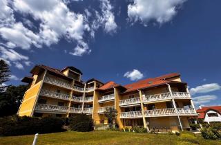 Bliss Apartment Balatonfured - Balatonfüred - 2