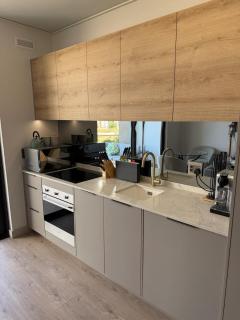 Modern Rosebank Apt - Parking, 5 Min to Gautrain - Joanesburgo - 3