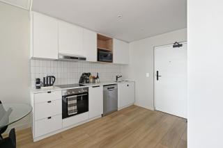 Esme Ocean Breeze 1 Bedroom in Sea Point - 9