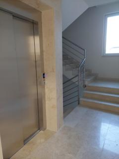 Sunrise Apartments - 6