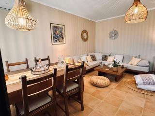 Doris Premium Home, Stylish Stay near Laganas by Villa Mana Gers - Mouzákion - 3