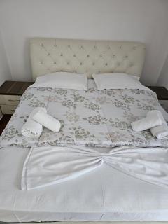 Tirana Center Apartment - Tirana - 1