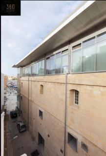 Deluxe Suite, King sized Bed, Harbour & Marina with AC by 360 Estates - Senglea - 6