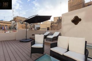 Deluxe Suite, King sized Bed, Harbour & Marina with AC by 360 Estates - Senglea - 8