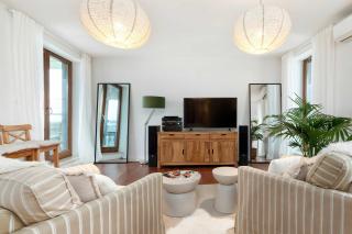 Sea Towers Luxury Apartment with Parking & Balcony near the Bay by Renters Prestige - Gdynia - 4