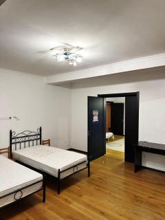 2 Bedroom Appartment in the Embassy District - Vake - 2