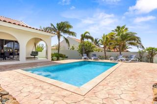 LUXE 3BR and 3BA Villa w Pool Villa Leone by Bocobay - Palm-Eagle Beach - 8