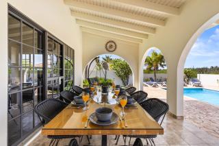 LUXE 3BR and 3BA Villa w Pool Villa Leone by Bocobay - Palm-Eagle Beach - 1