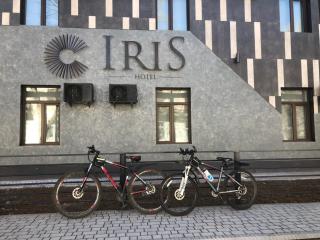 iris hotel - - 9