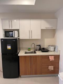 BRP Luxe Condo with Parking and Wifi - Davao - 1