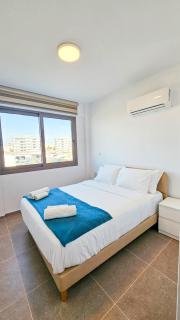 Beachside Breeze Apartment - Larnaca - 5