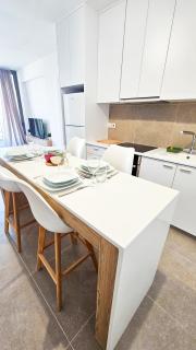 Beachside Breeze Apartment - Larnaca - 3