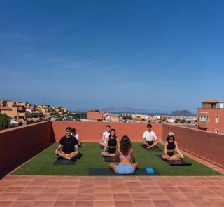 Banama Coliving & Coworking, Surf & Yoga - Casa Roja - 0