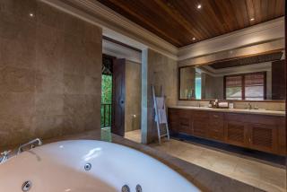 Villa Senada by Nakula - 5
