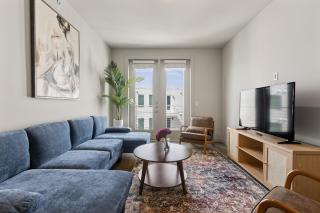 Brand New luxury 1 bedroom - 6