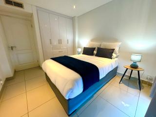 Accommodation Front - Bright & Breezy 4 Sleeper with Ocean Views - Durban - 3