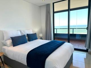 Accommodation Front - Bright & Breezy 4 Sleeper with Ocean Views - Durban - 6