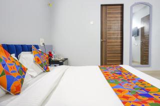 FabHotel Baner Executive - Nr MCF Camp - Pune - 6